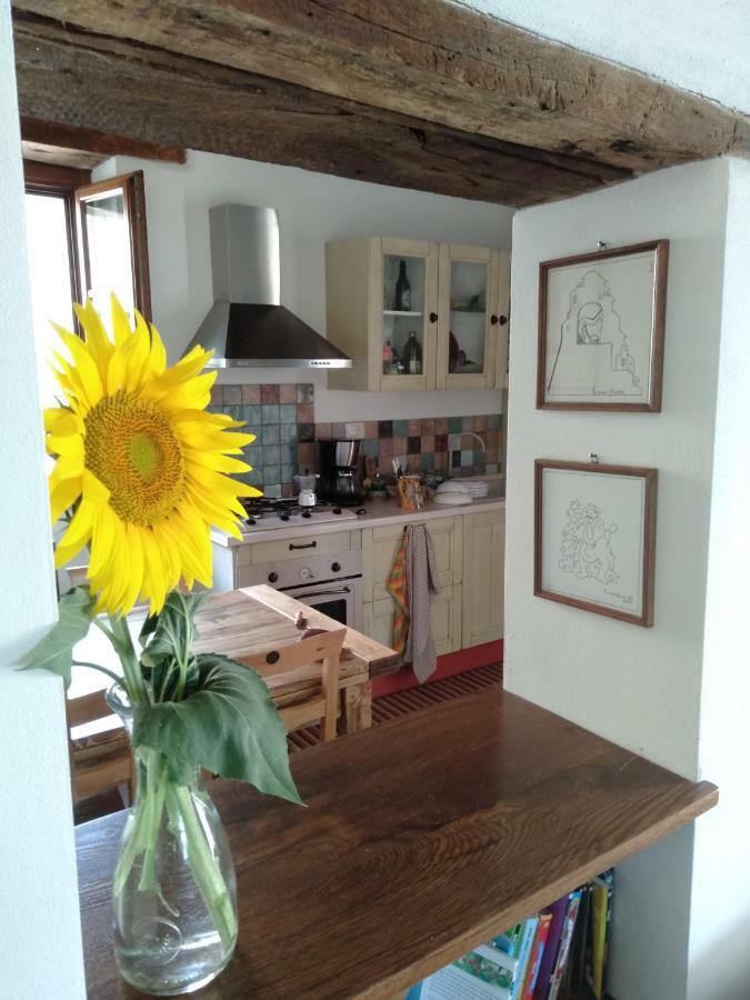Casa Vacanze "Nonna Vela" Petroio Exteriér fotografie